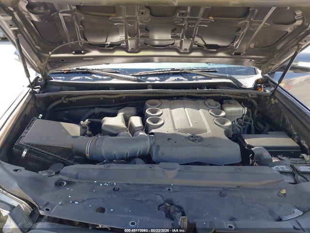Toyota 4Runner Sr5 V6