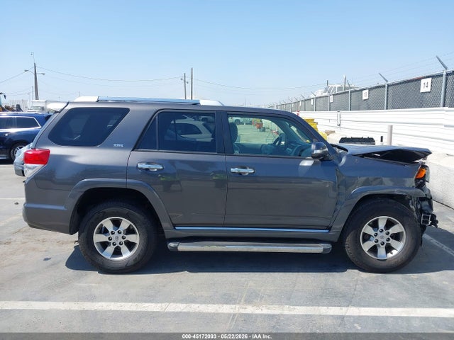 Toyota 4Runner Sr5 V6