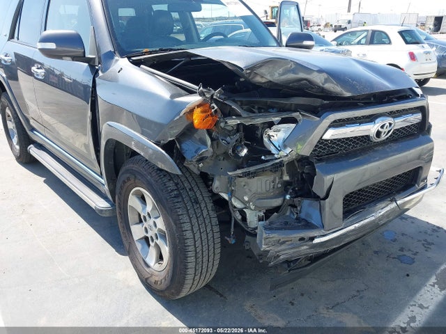 Toyota 4Runner Sr5 V6