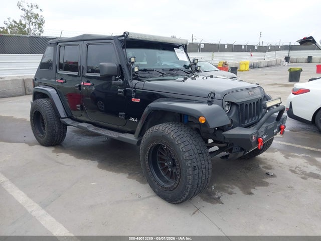 Salvage Jeep Wrangler Image