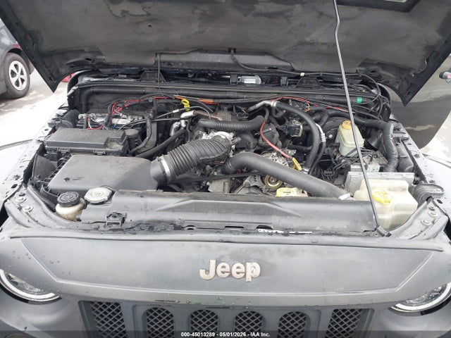Jeep Wrangler Sahara