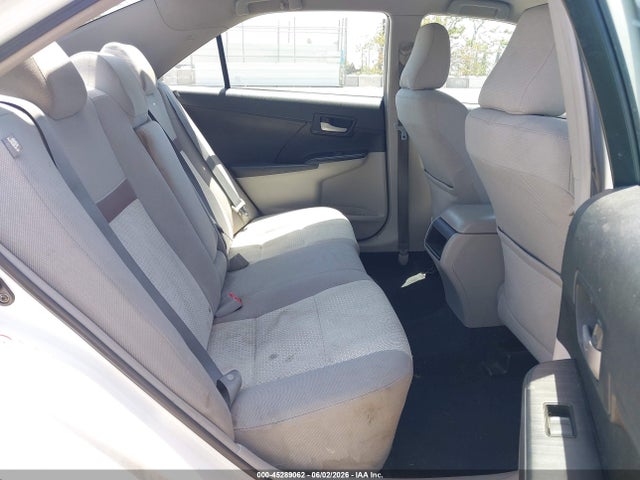 Toyota Camry Le