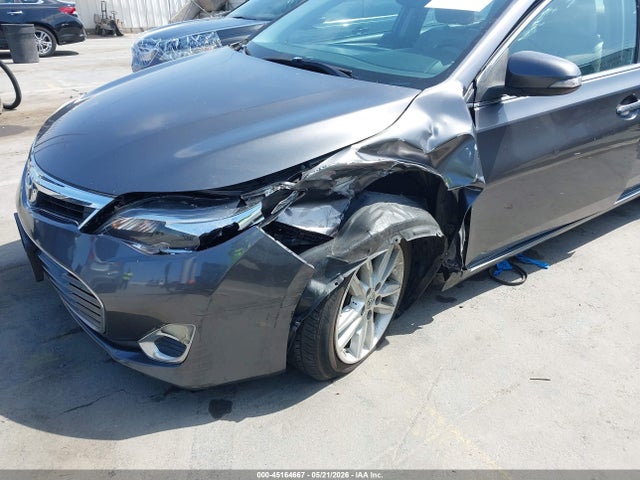 Toyota Avalon Xle Premium