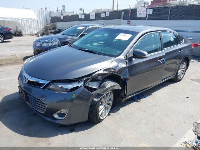 Toyota Avalon Xle Premium