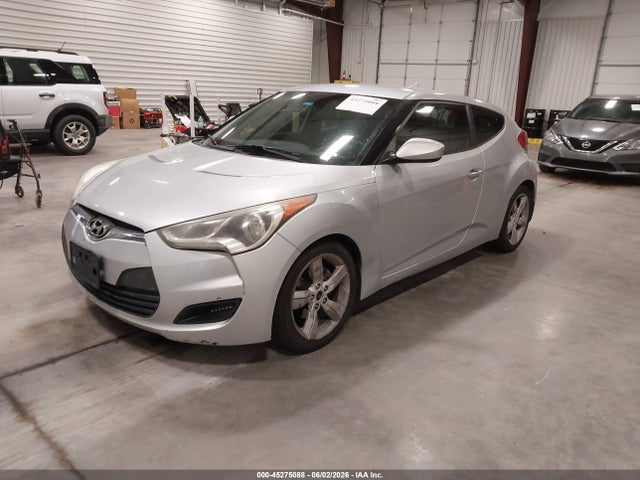 Hyundai VELOSTER