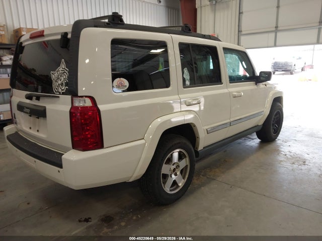 Jeep Commander Sport