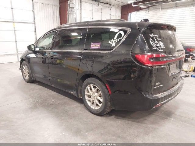 Chrysler Pacifica Touring L