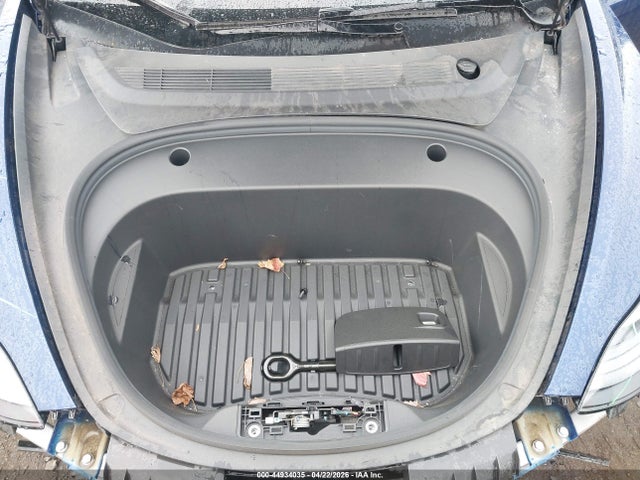 Tesla Model 3 Rear-wheel Drive