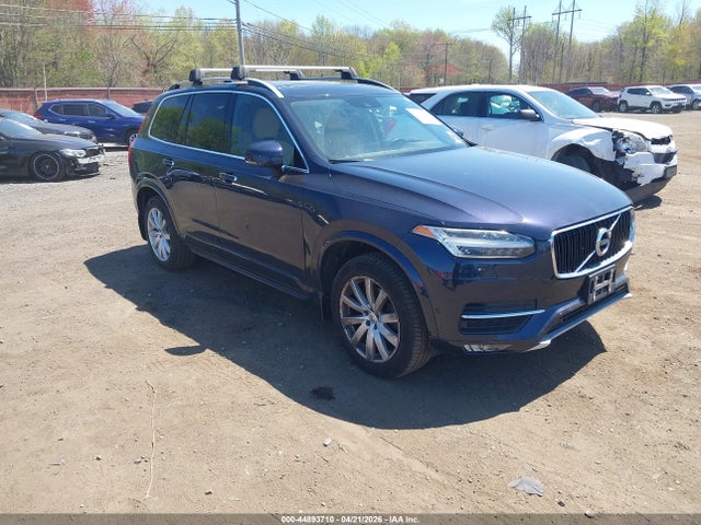Salvage Volvo XC90 Image