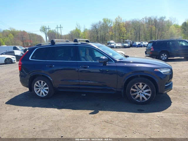 Volvo XC90 T6 Momentum