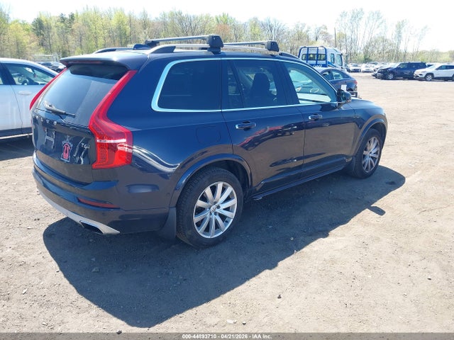 Volvo XC90 T6 Momentum