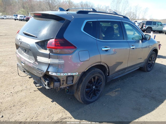 Nissan Rogue Sv