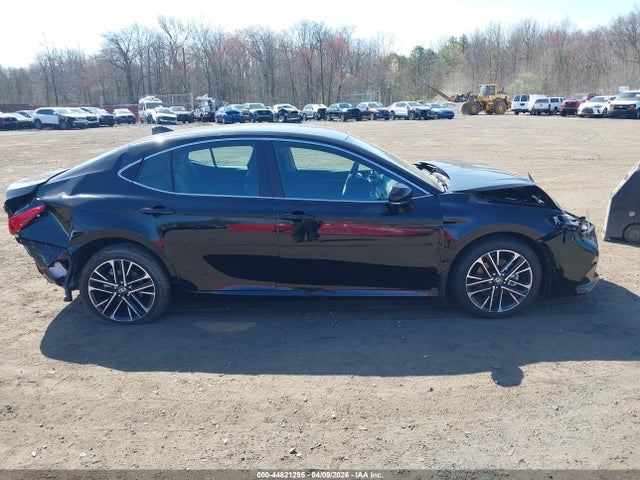 Toyota Camry Xle