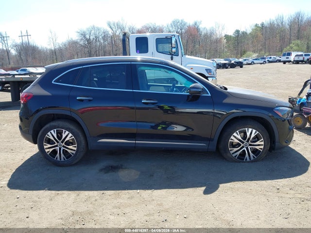 Mercedes-Benz GLA 4matic