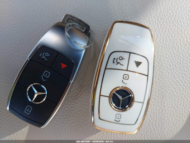 Mercedes-Benz GLA 4matic
