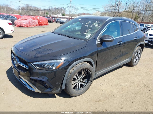 Mercedes-Benz GLA 4matic