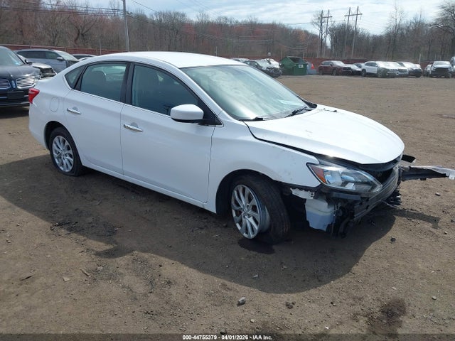 Salvage Nissan Sentra Image