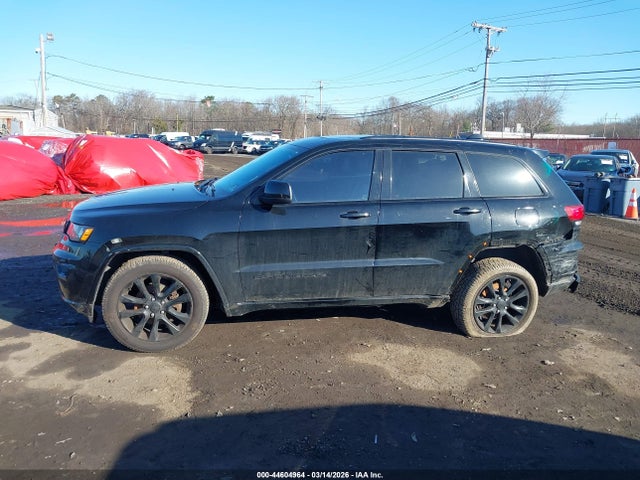 Jeep Grand Cherokee Altitude 4x4