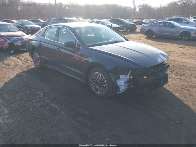 Salvage Hyundai SONATA Image