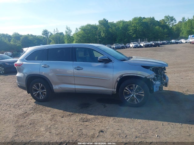 Toyota Highlander Xle V6
