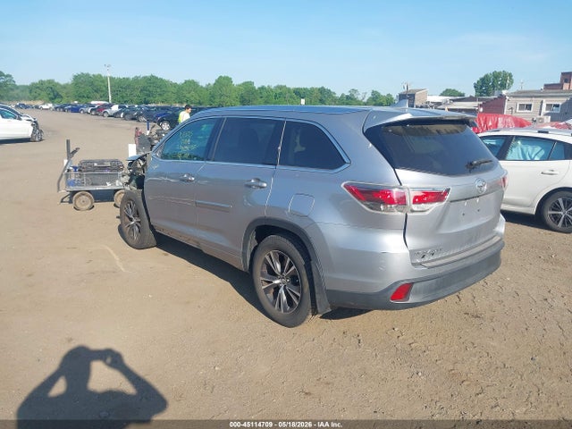Toyota Highlander Xle V6
