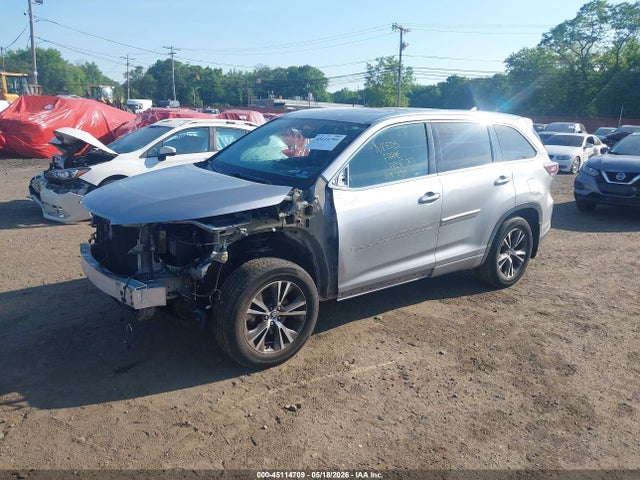 Toyota Highlander Xle V6