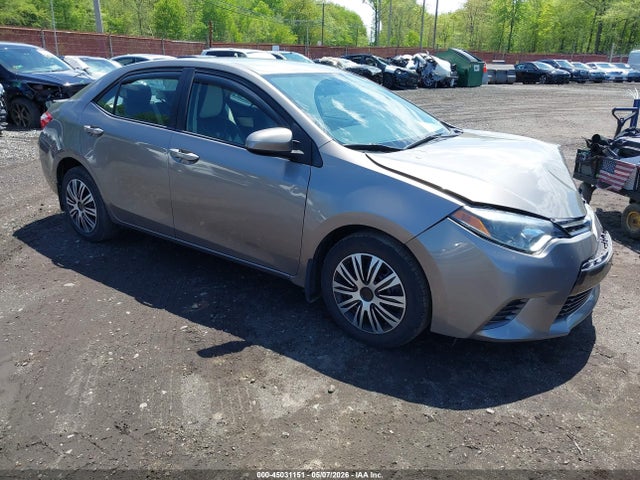 Salvage Toyota Corolla Image