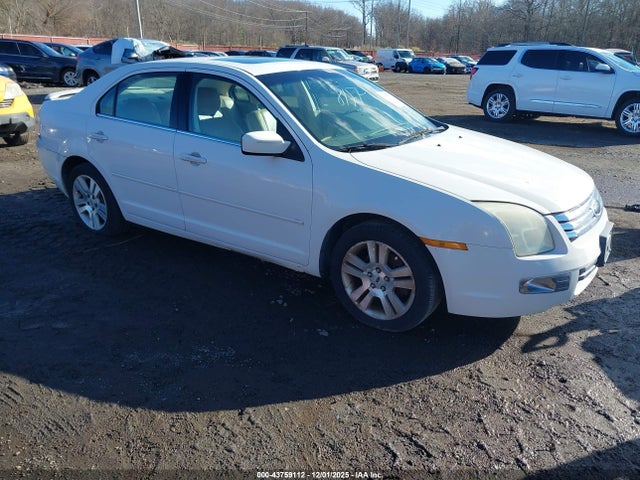 Salvage Ford Fusion Image