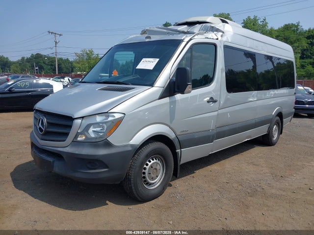 Mercedes-Benz Sprinter 2500 High  Roof