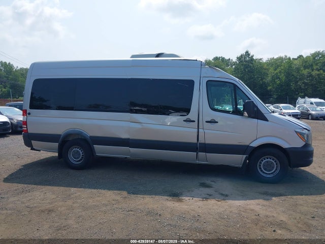 Mercedes-Benz Sprinter 2500 High  Roof