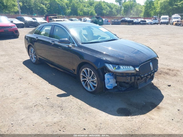 Salvage Lincoln MKZ Image