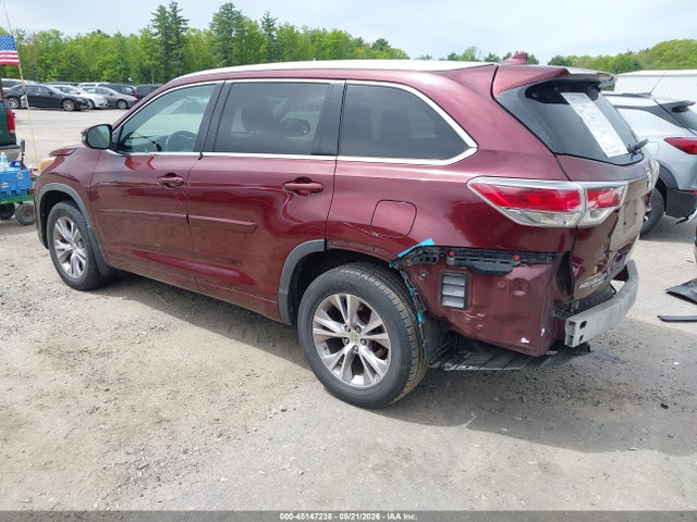 Toyota Highlander Xle V6