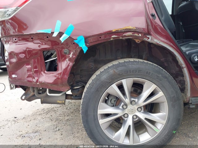 Toyota Highlander Xle V6