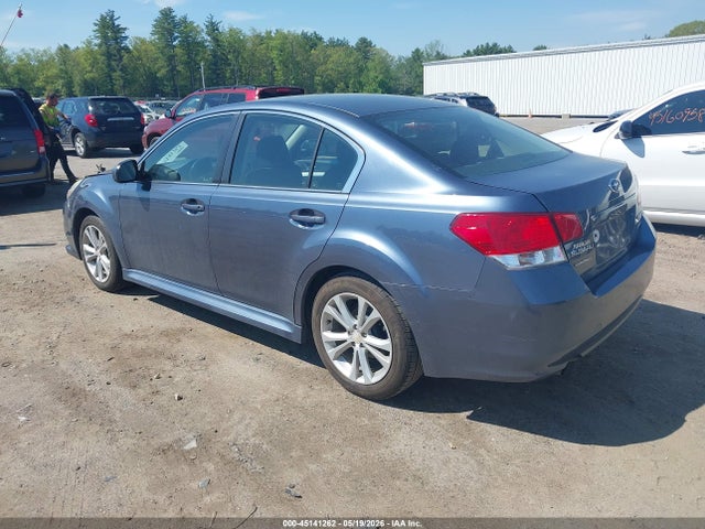 Subaru Legacy 2.5i Premium