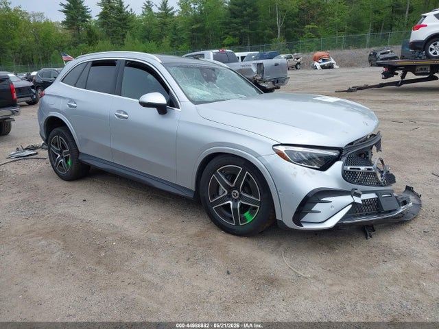 Salvage Mercedes-Benz GLC Image