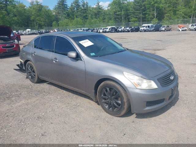 Salvage INFINITI G35x Image
