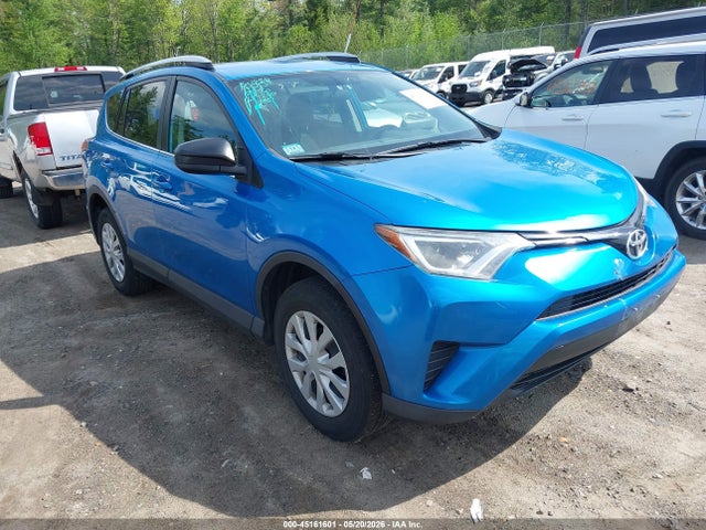 Salvage Toyota RAV4 Image