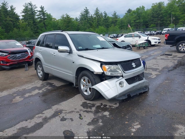 Salvage Suzuki Grand Vitara Image