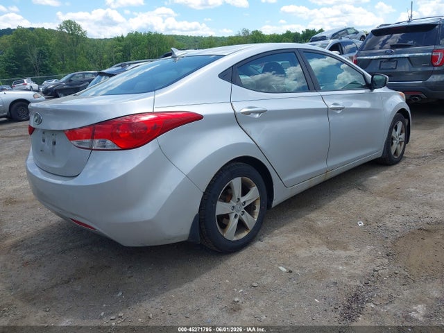 Hyundai ELANTRA Gls
