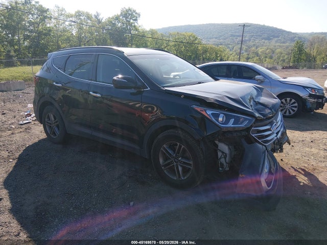 Salvage Hyundai SANTA FE Image