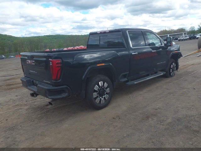 General Motors Sierra 2500HD 4wd  Standard Bed Denali