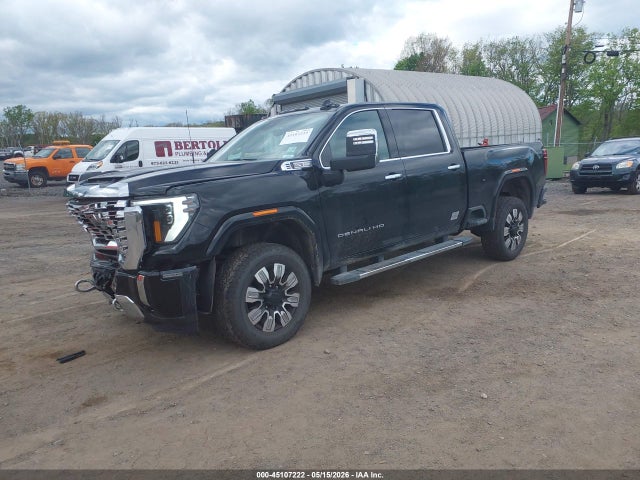 General Motors Sierra 2500HD 4wd  Standard Bed Denali