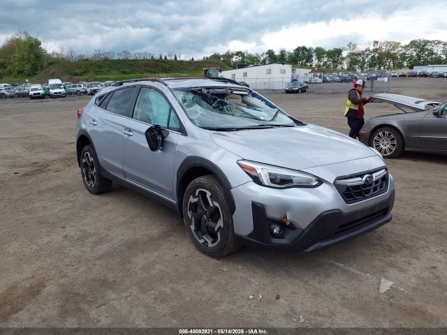 Salvage Subaru Crosstrek Image