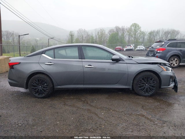 Nissan Altima Sv Awd