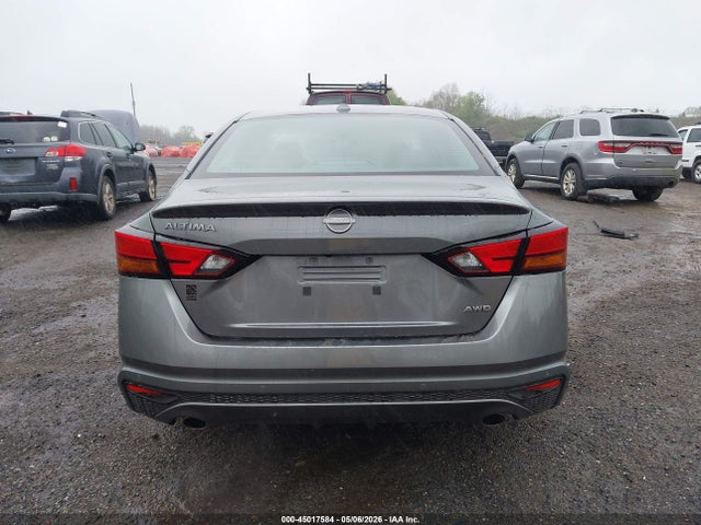 Nissan Altima Sv Awd