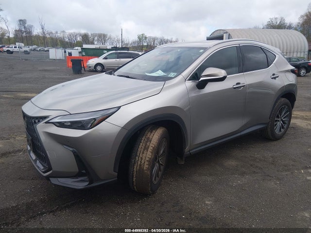 Lexus NX Premium