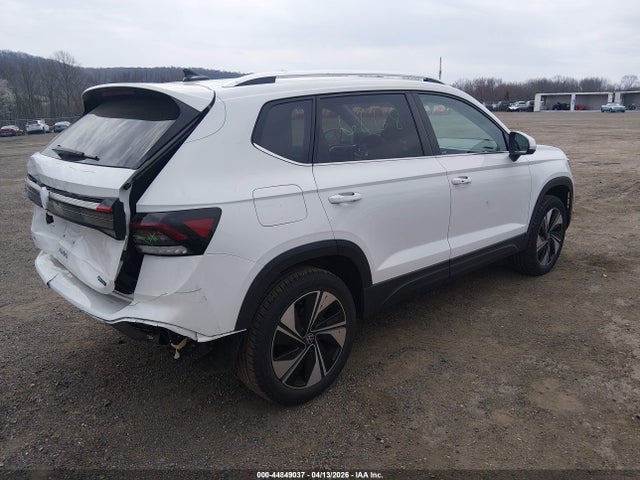 Volkswagen Taos 1.5t Se