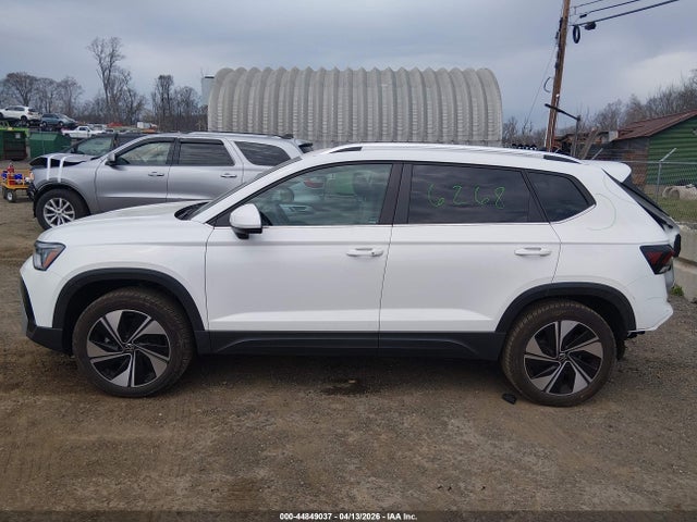Volkswagen Taos 1.5t Se