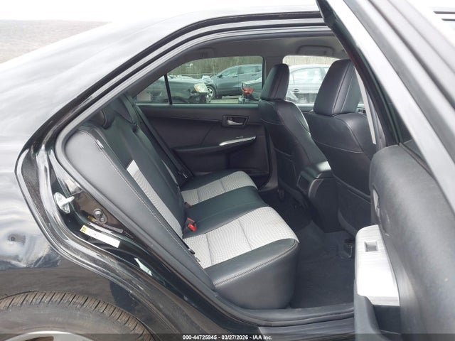 Toyota Camry Se