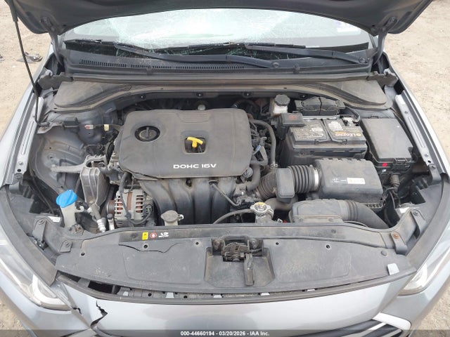 Hyundai ELANTRA Value Edition